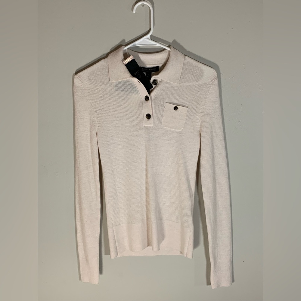☁️ NWT Banana Republic Sweater ☁️